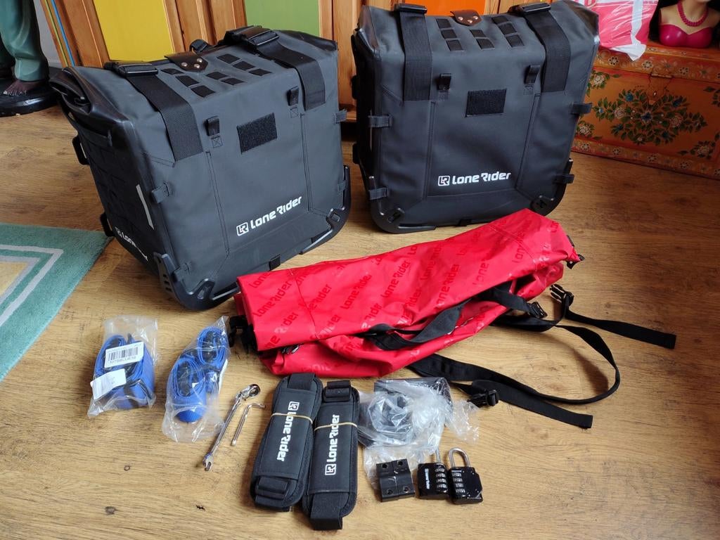 Lone Rider softbags nieuwstaat BMW GS GSA Adventure, Motoren, Ophalen, Zo goed als nieuw