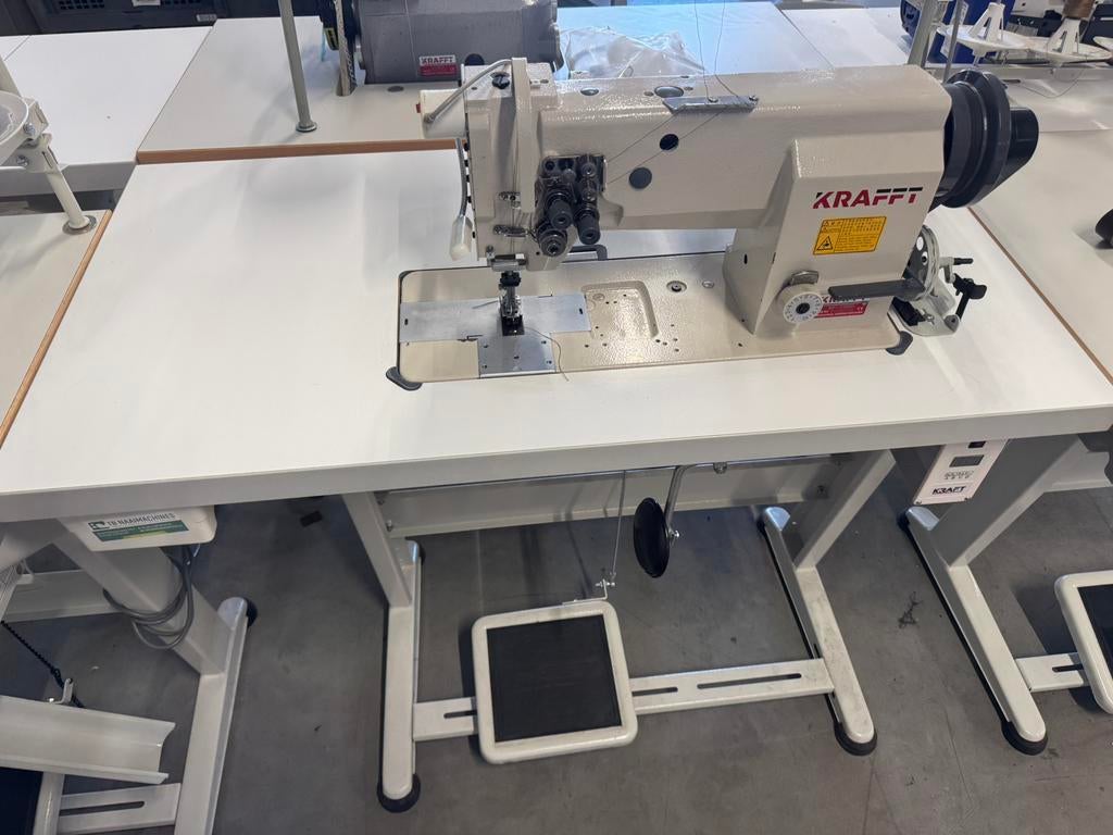 Industriele naaimachine dubbel naald 8mm 3voudig transport, Overige merken, Kraft, Kraft, Ophalen of Verzenden