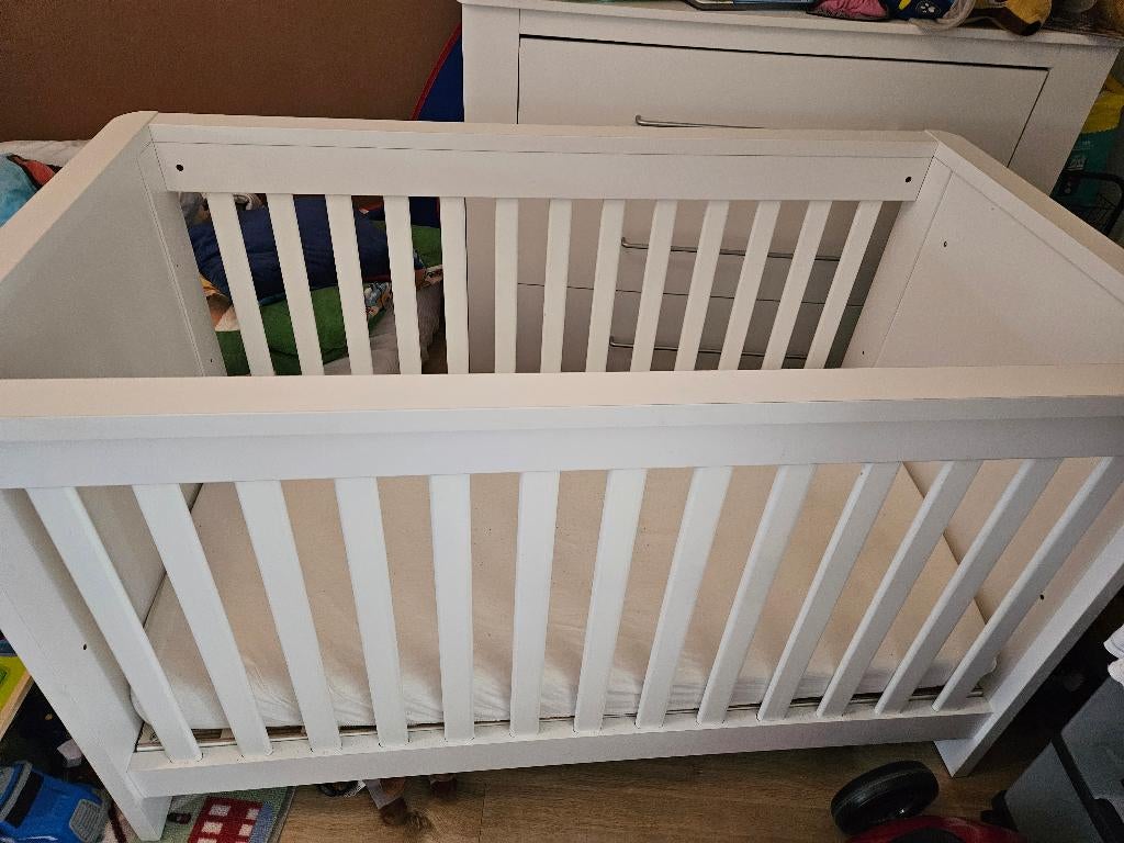 Wit ledikantje, Kinderen en Baby's, Babywiegjes en Ledikanten, Ophalen, Gebruikt, Ledikant