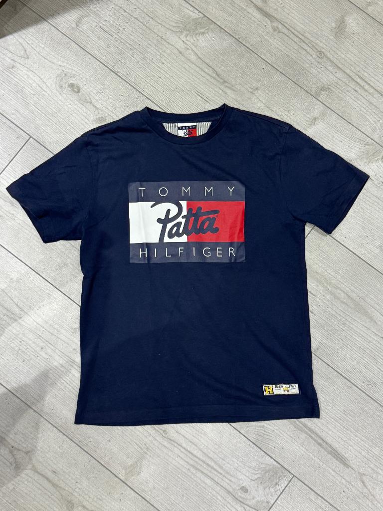 Kinder T-Shirt Patta Tommy Hilfiger maat 10 (oversized), Ophalen of Verzenden, Jongen, Shirt of Longsleeve