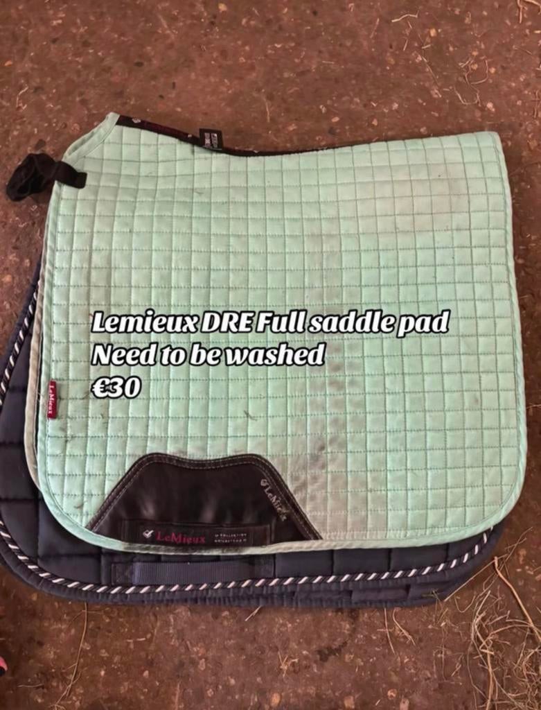 Dressuur en vzh paarden dekjes, Dieren en Toebehoren, Paarden en Pony's | Dekens en Dekjes, Ophalen of Verzenden, Zo goed als nieuw