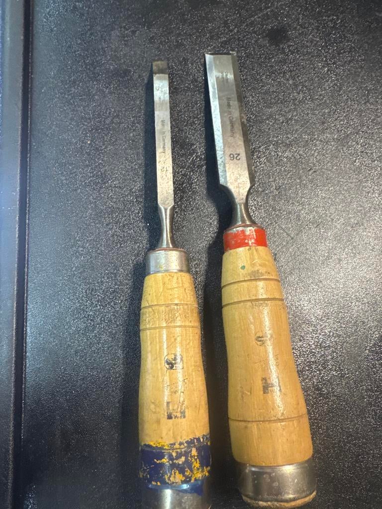 Set van 2 Beitels - Made in Germany, Ophalen of Verzenden, Zo goed als nieuw