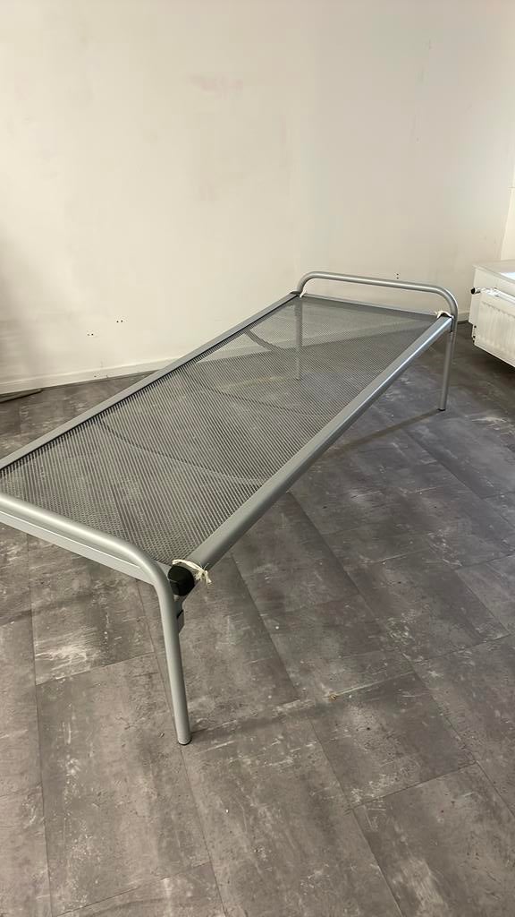 Eenpersoons bed, 90 cm, Eenpersoons, Ophalen of Verzenden, Zo goed als nieuw