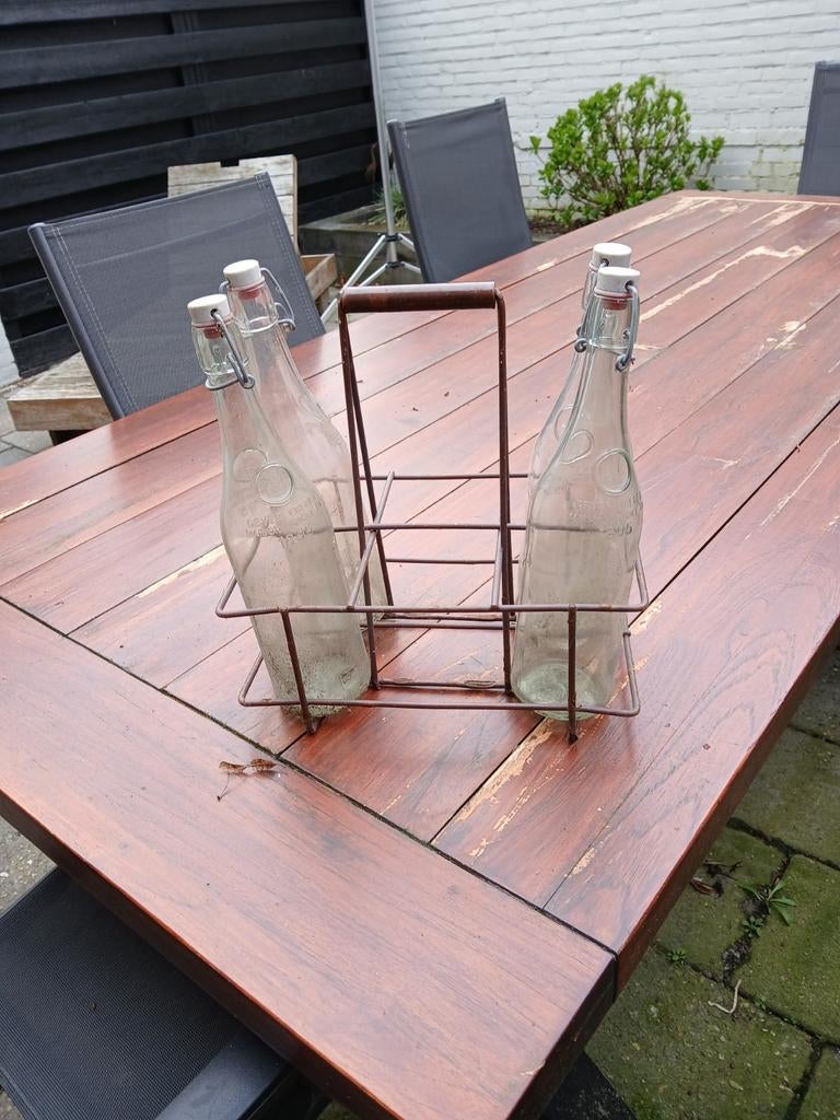 Vintage Melkflessenrek met flessen - Authentiek en Decoratie, Antiek en Kunst, Antiek | Woonaccessoires, Ophalen of Verzenden