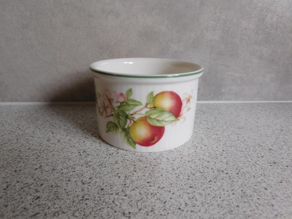 Ovenschaal Ramekin 8 cm. Fruit Ashberry St. Michael, Huis en Inrichting, Keuken | Servies, Ophalen of Verzenden, Overige stijlen