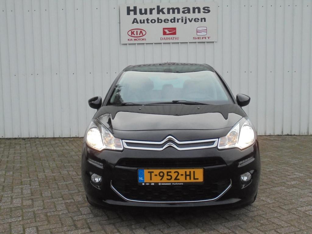 Citroen C3 1.2 VTI 82PK EXCLUSIVE PANODAK CLIMA RIEM VERV., Auto's, Stof, Gebruikt, 1199 cc, Parkeersensor