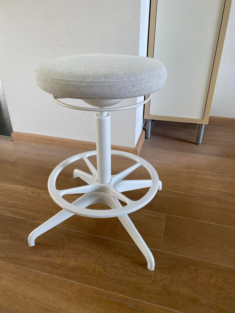 Zit-/stakruk Lidkullen beige (IKEA), Ophalen, Beige, Zo goed als nieuw, Bureaukruk