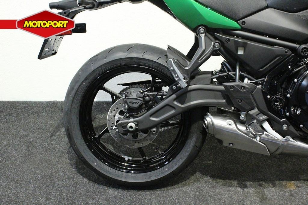 Kawasaki Z650 S - foto 3