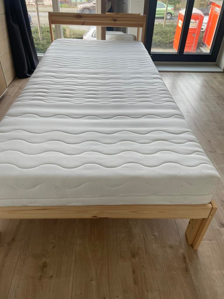 Ikea luroy 1 persoons bed met matras, Ophalen, 90 cm, Zo goed als nieuw, 200 cm