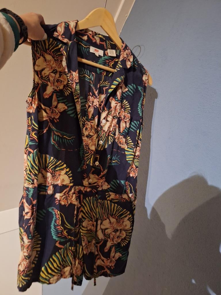 Levi's one pice broekpakje., Ophalen of Verzenden, Zo goed als nieuw, Maat 34 (XS) of kleiner