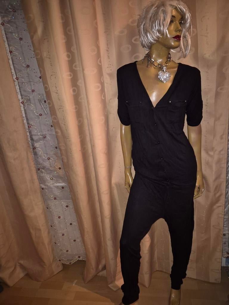 Zwarte jumpsuit met korte mouwen prénatal maat L, Prénatal, Zwart, Maat 42/44 (L), Ophalen of Verzenden