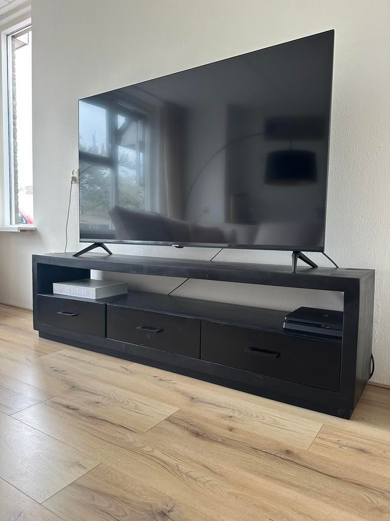 Tv meubel 180cm mangohout zwart, Huis en Inrichting, Kasten | Televisiemeubels, Ophalen, 150 tot 200 cm, Zo goed als nieuw, Minder dan 100 cm