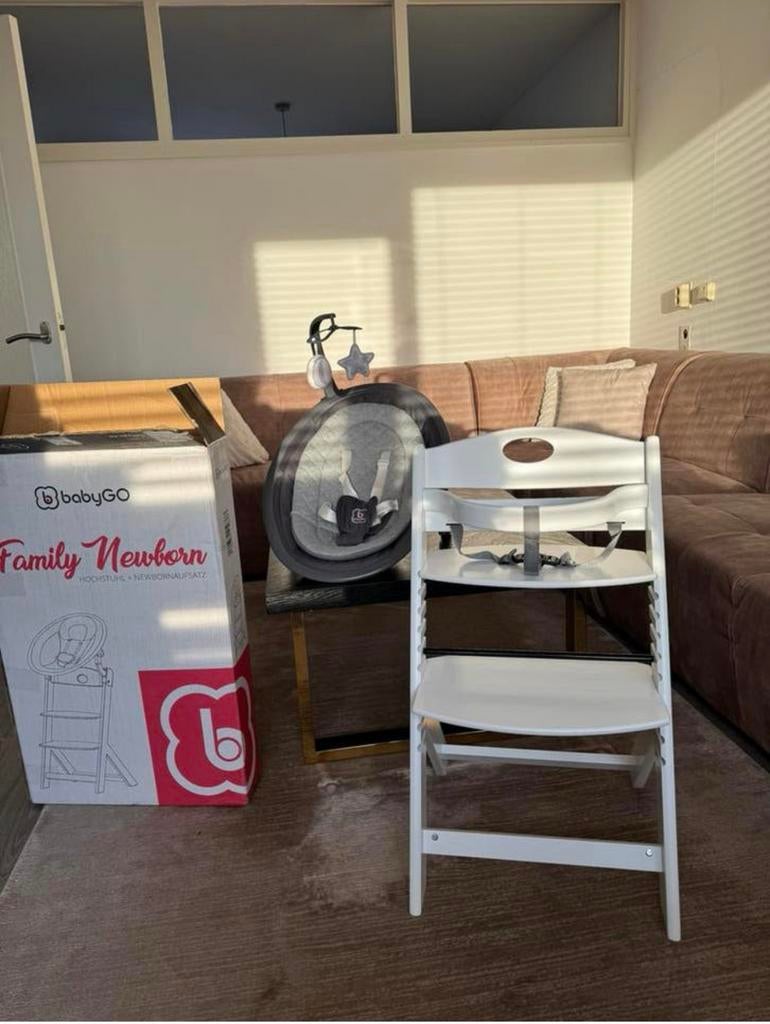 Babygo family meegroeistoel, Ophalen of Verzenden, Zo goed als nieuw, Meegroeistoel, Gordel(s)