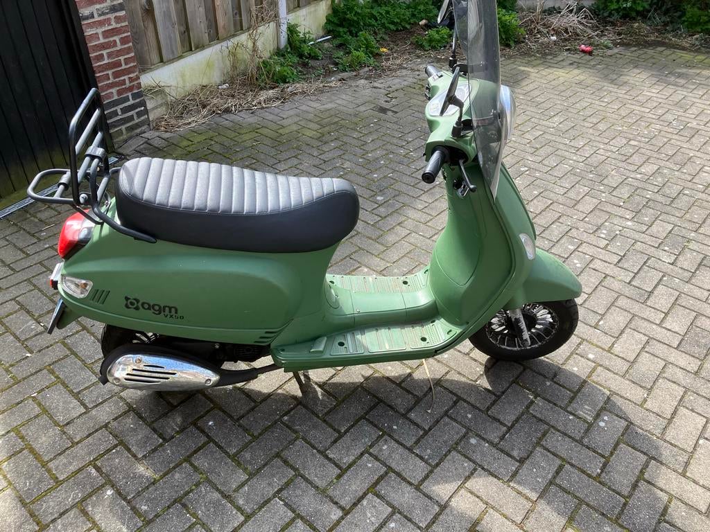 AGM V50 Scooter - Nette staat, startprobleem, Ophalen of Verzenden, Gebruikt, Overige merken