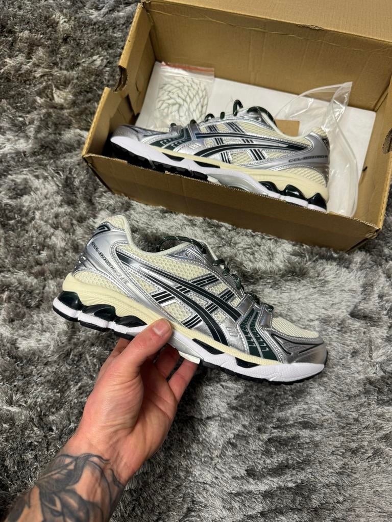 Asics gel kayano 14 NIEUW maat 42, Ophalen of Verzenden, Nieuw, Sportschoenen