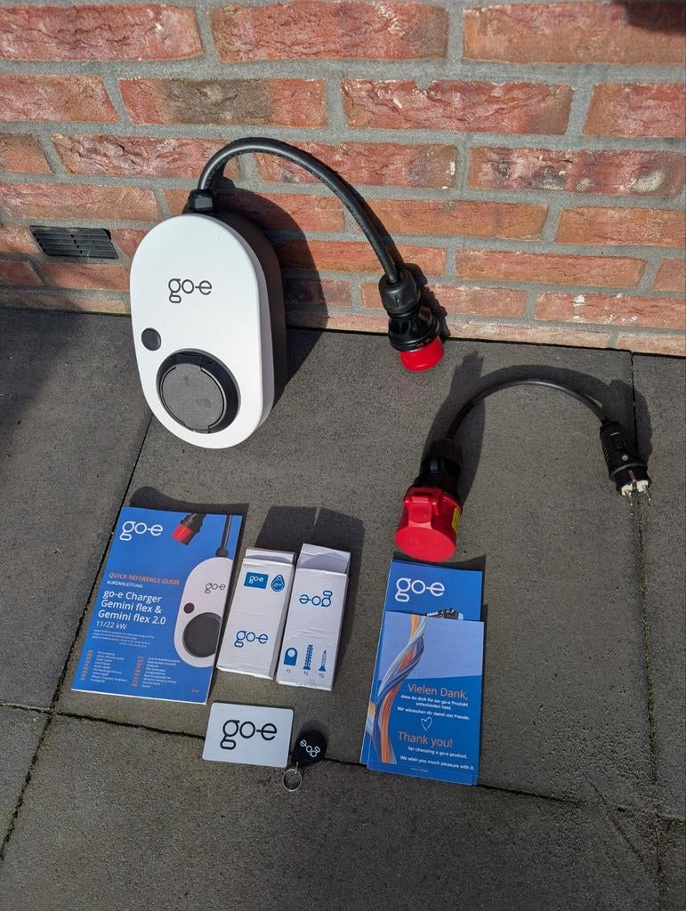 go-e Gemini flex 11kW lader + adapter., Ophalen of Verzenden, Zo goed als nieuw, Laadpaal