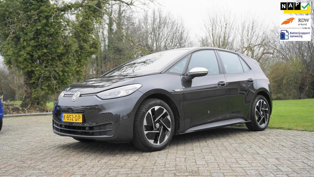 Volkswagen ID.3 First 58 kWh Verwarmde stoelen SOH 90%, Auto's, 966 min, Gebruikt, ID.3, Origineel Nederlands