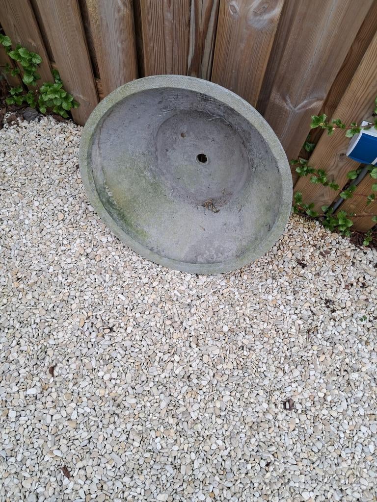 Grote ronde tuinschaal diameter 62 cm/24 cm hoog., Ophalen of Verzenden, Gebruikt