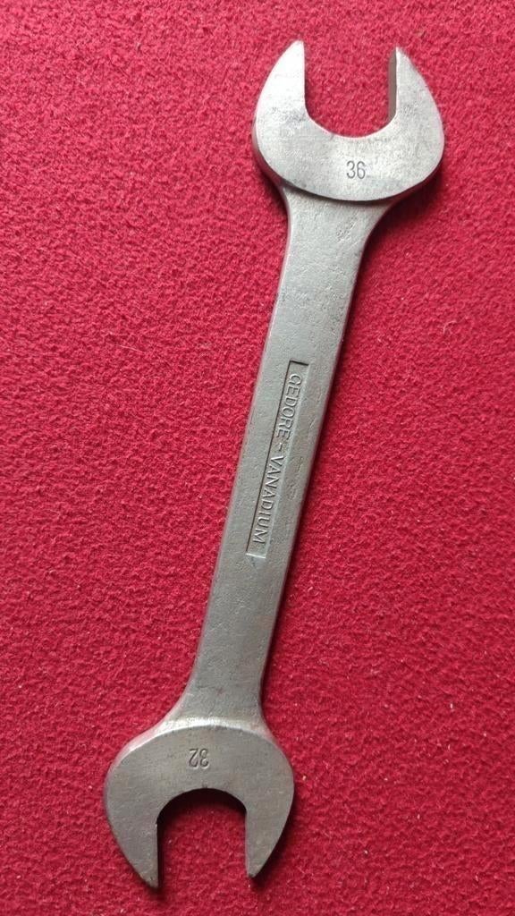 Gedore No.6 dubbele steeksleutel 32 / 36 mm - lengte 33 cm, Ophalen of Verzenden, Zo goed als nieuw