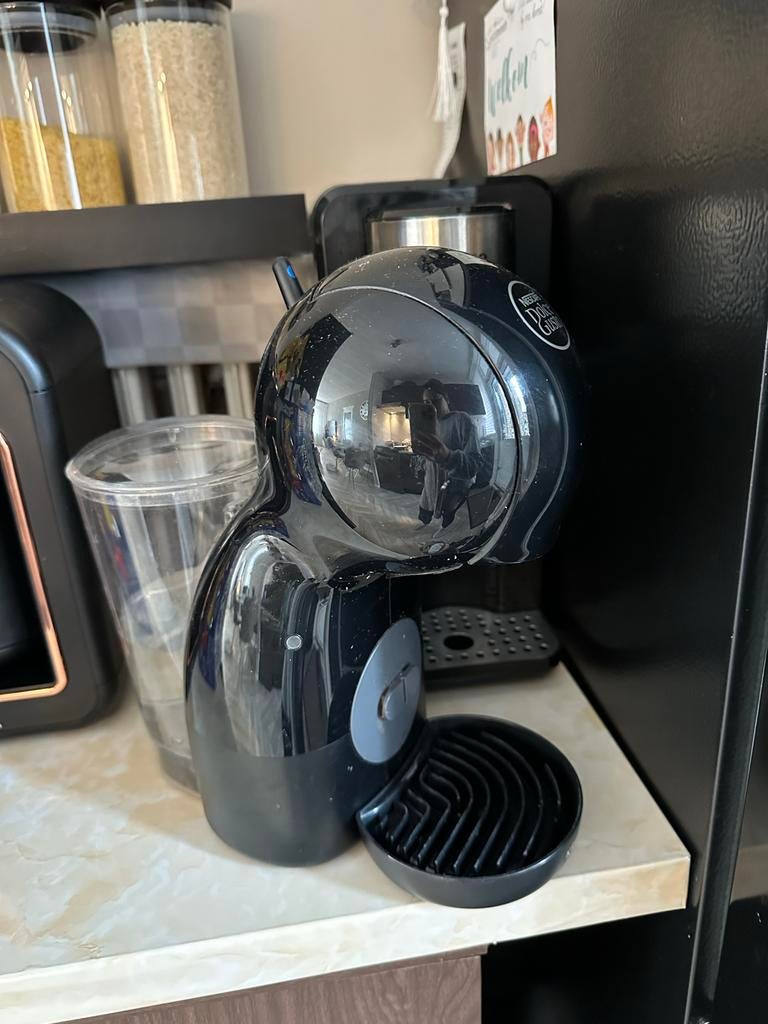 Dolce Gusto Piccolo XS zwart, Witgoed en Apparatuur, Koffiezetapparaten, Koffiepads en cups, Gebruikt, Koffiemachine, Ophalen of Verzenden