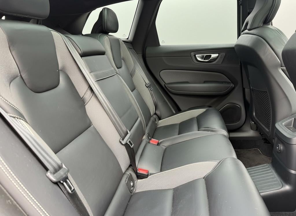 Volvo XC60 Recharge T8 AWD Inscription, 390pk | Vol opties!, Gebruikt, Euro 6, 1969 cc, Zwart
