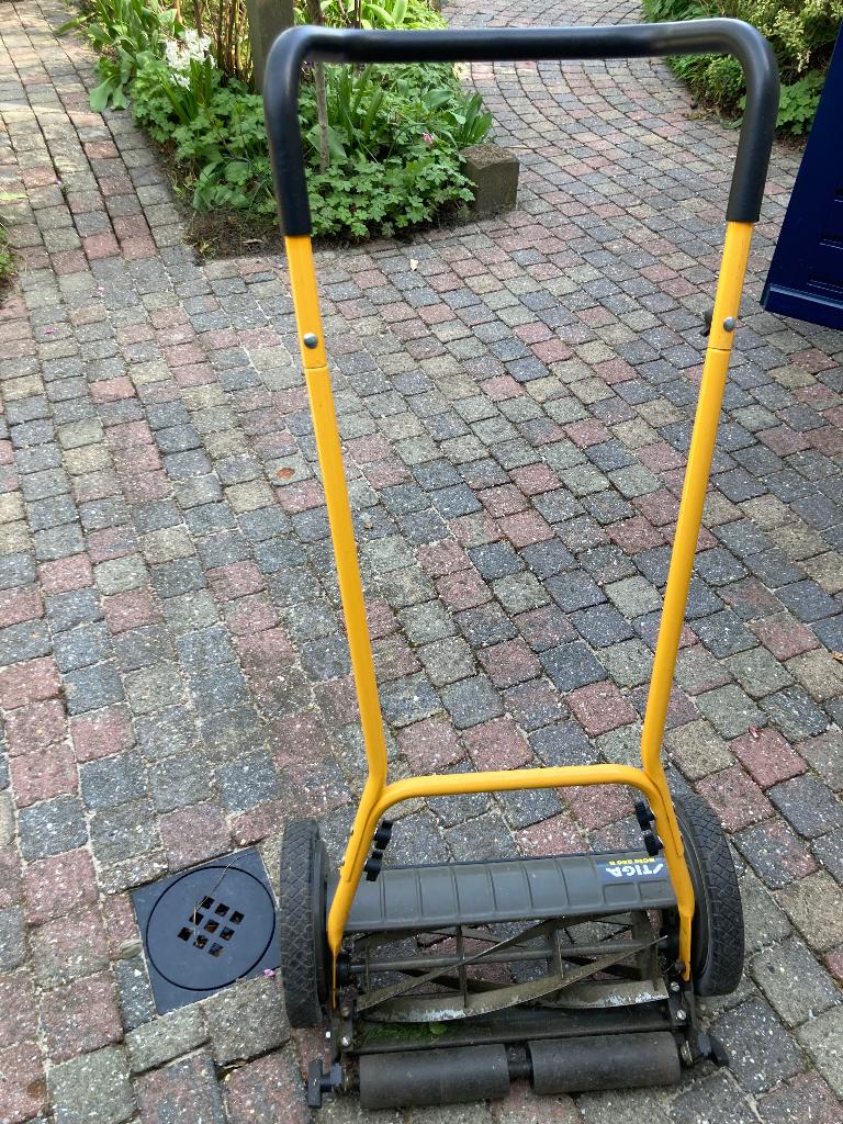 grasmaaier, Ophalen, Handgrasmaaier, Stiga, Zo goed als nieuw