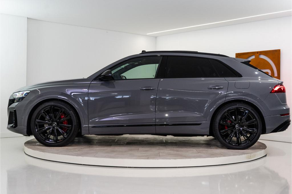 Audi Q8 60 TFSI E Quattro S-Edition Competition 490PK 2026 |, Automaat, 12 maanden, 77 km/l, Zwart