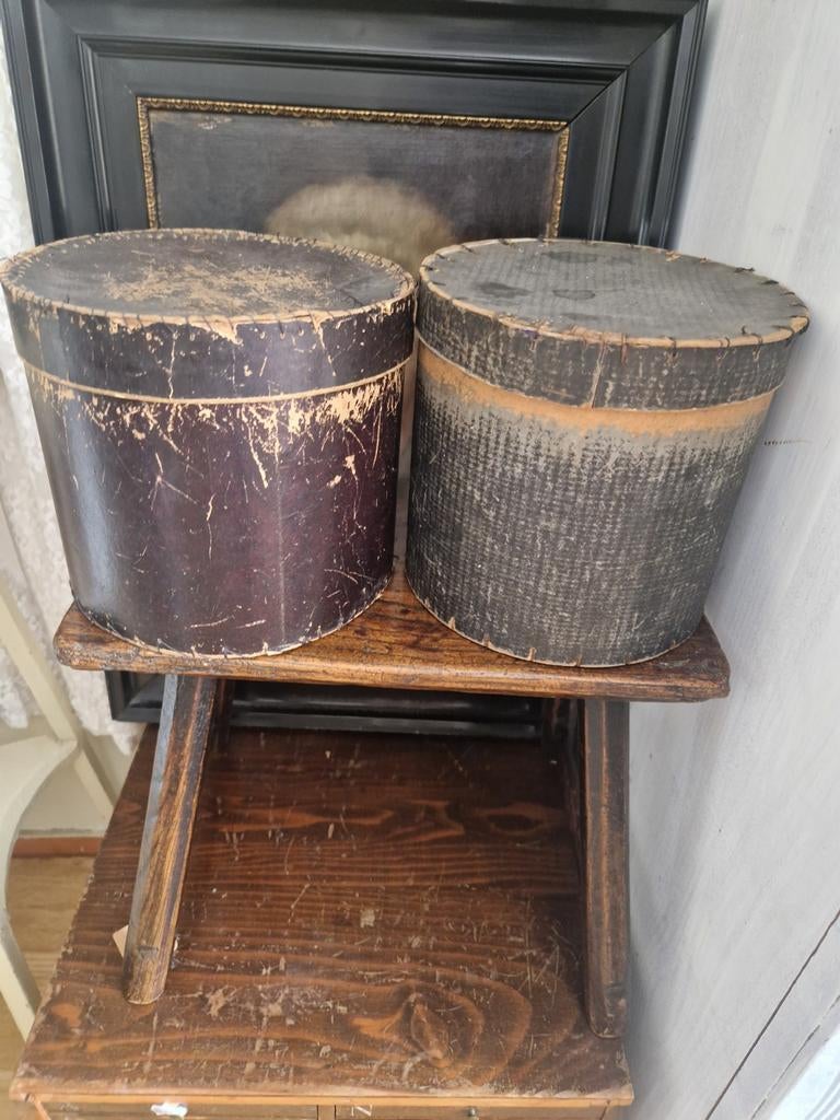 2 x antieke hoedendozen, Antiek en Kunst, Ophalen of Verzenden