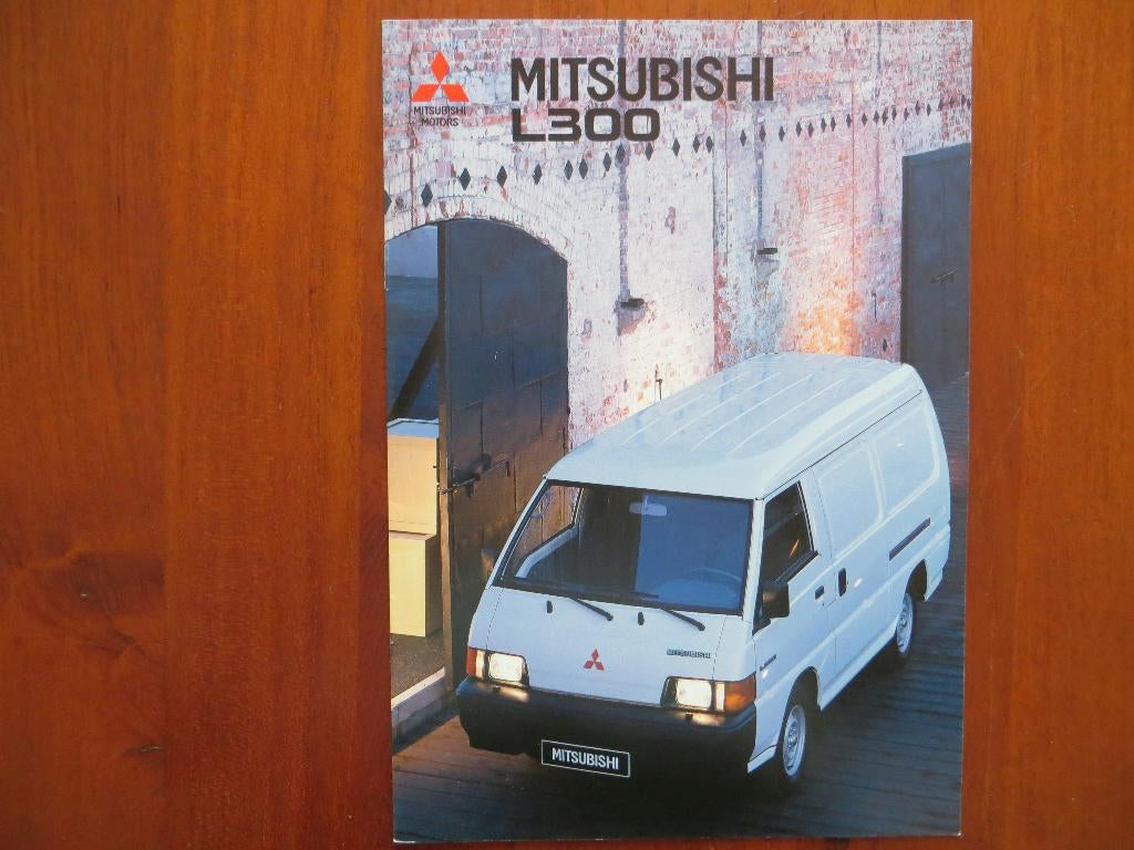 Mitsubishi L300 (maart 1989), Ophalen of Verzenden, Nieuw, Mitsubishi
