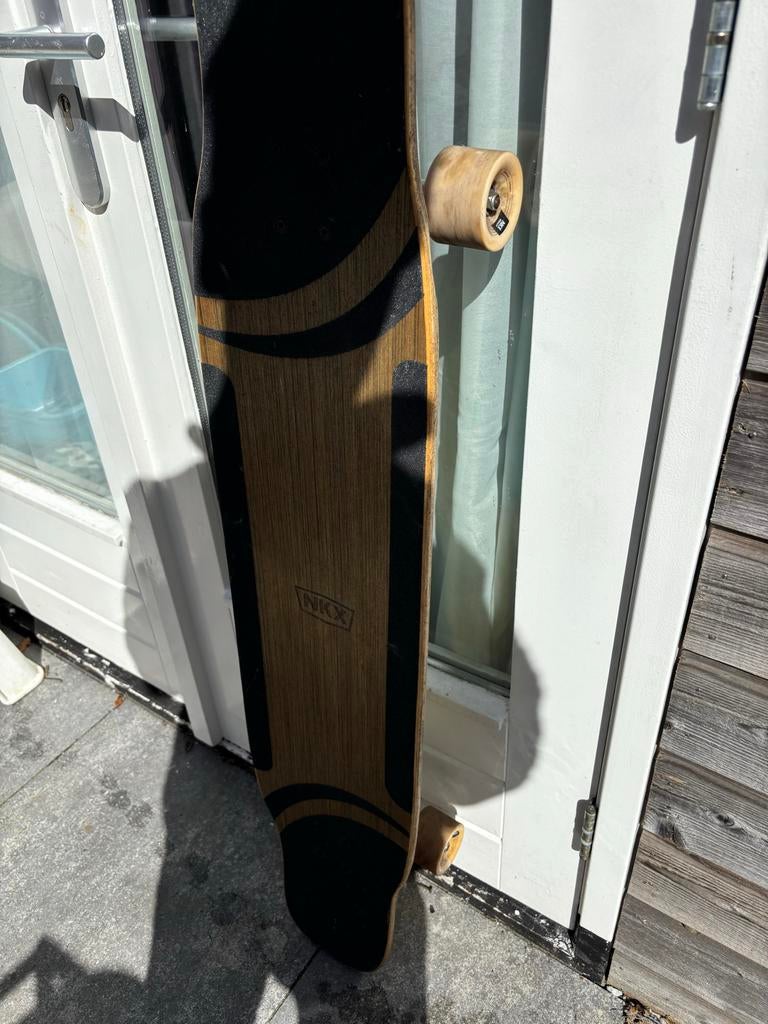 Nkx longboard, Sport en Fitness, Skateboarden, Ophalen of Verzenden, Gebruikt, Skateboard, Longboard