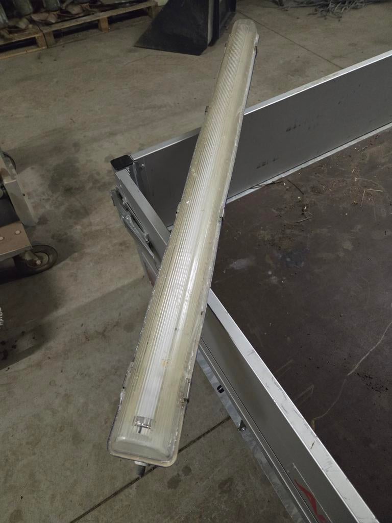 Tl armaturen inclusief tl buis, Doe-het-zelf en Verbouw, Bouwverlichting, Ophalen, Gebruikt, Minder dan 50 watt, Lamp met armatuur