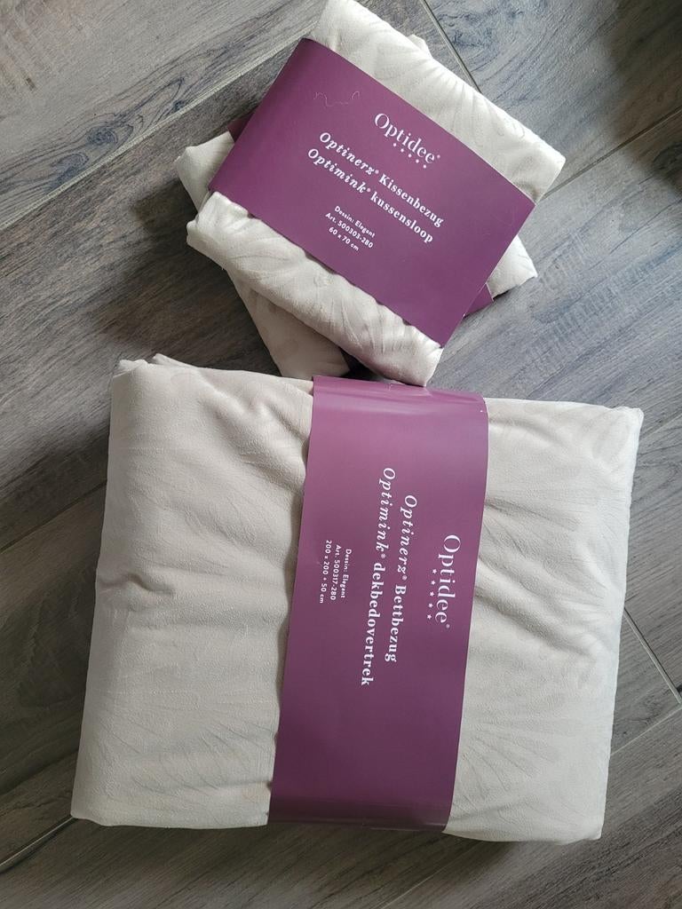 Optidee Elegant dekbedovertrek 200x200 met kussenslopen, Huis en Inrichting, Ophalen of Verzenden, Nieuw, Tweepersoons, Dekbedovertrek