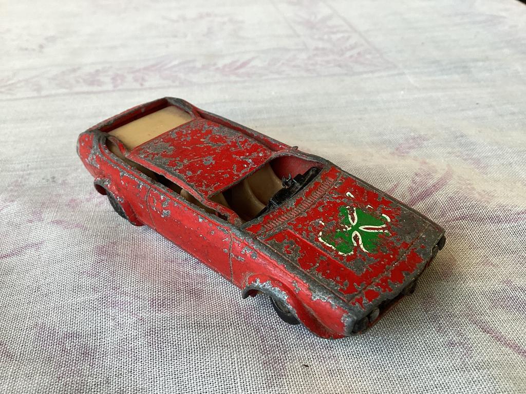 Alfetta GTV dinky toys, Hobby en Vrije tijd, Modelauto's | 1:43, Ophalen of Verzenden, Gebruikt, Auto