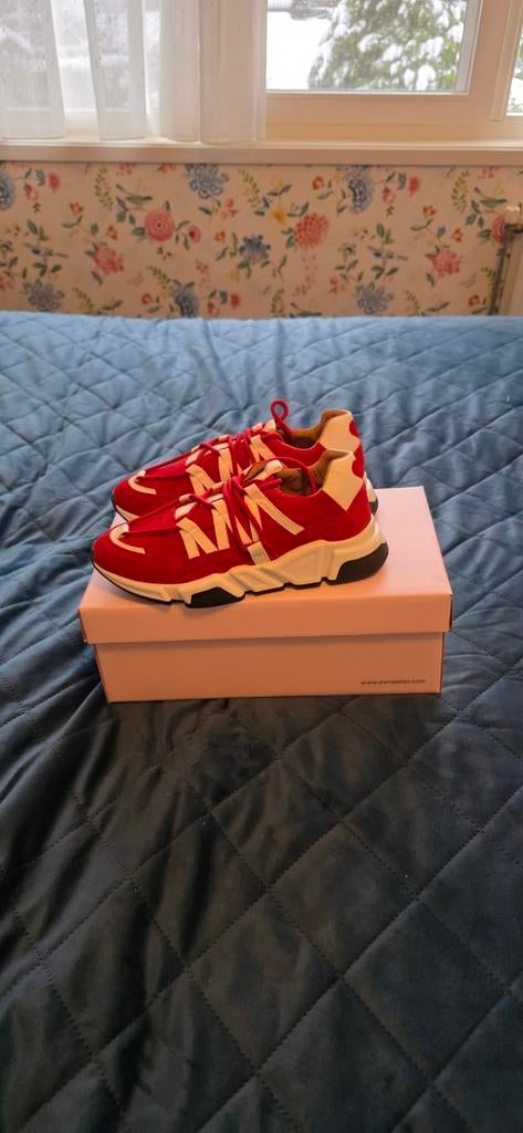 DWRS sneakers maat 39 nieuw, Kleding | Dames, Schoenen, Nieuw, Ophalen of Verzenden, Sneakers of Gympen, Rood