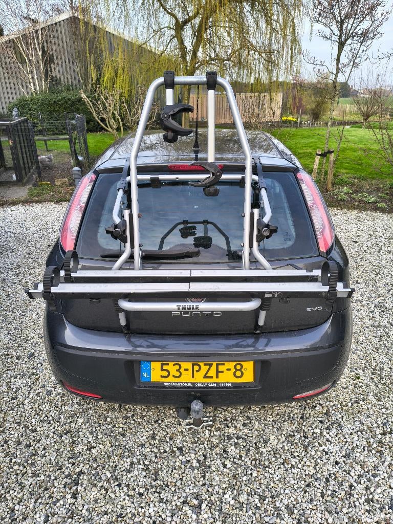 Fietsendrager Fiat, Gebruikt, 2 fietsen, Elektrische fiets, Achterklepdrager