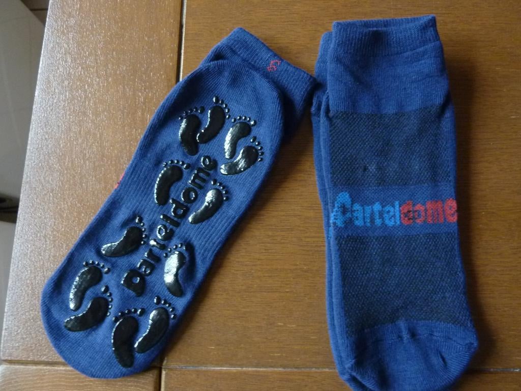 darteldome sokken, anti slip sokken, Jongen of Meisje, Nieuw, Sokken, Darteldome