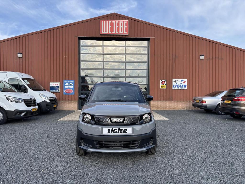 Ligier MYLI NIEUW EV R.EBEL 12.42KWH EDITION 100% ELEKTRISCH, Auto's, Euro 5, 8 pk, Gebruikt, Zwart