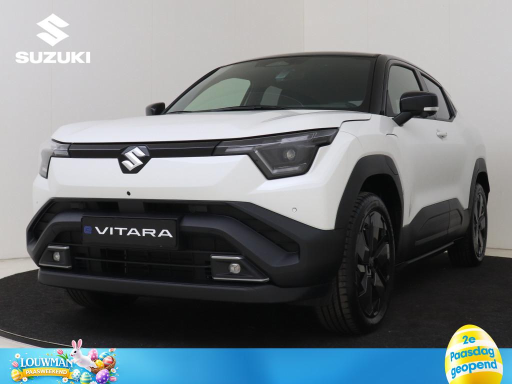 Suzuki e Vitara Style 61 kWh *NIEUW* Suzuki-paasweekend, Auto's, Suzuki, 12 maanden, Zwart, Leder en Stof, Wit