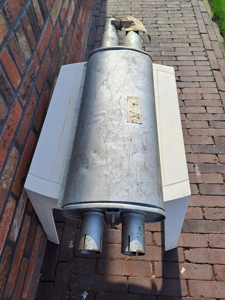 peugeot 504 uitlaat, Ophalen, Nieuw, Peugeot