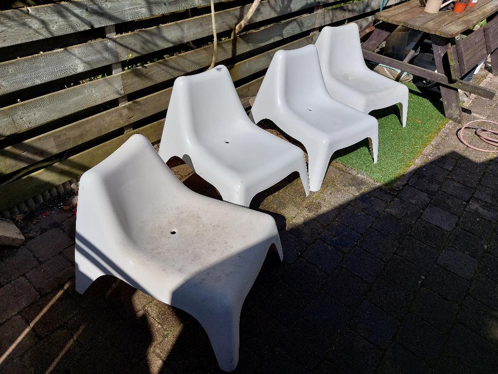 Gratis af te halen 4 IKEA tuinstoelen SKARPO, Ophalen, Gebruikt, Kunststof, Stapelbaar