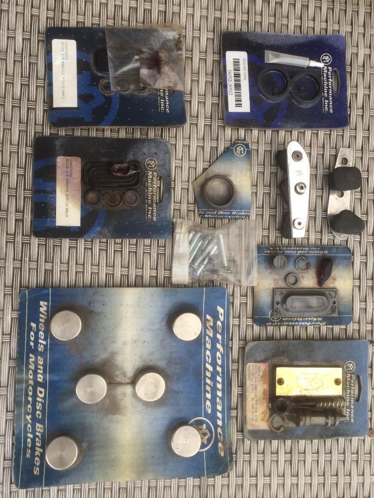 Harley PM performance machine rem revisiekitjes e.a., Ophalen