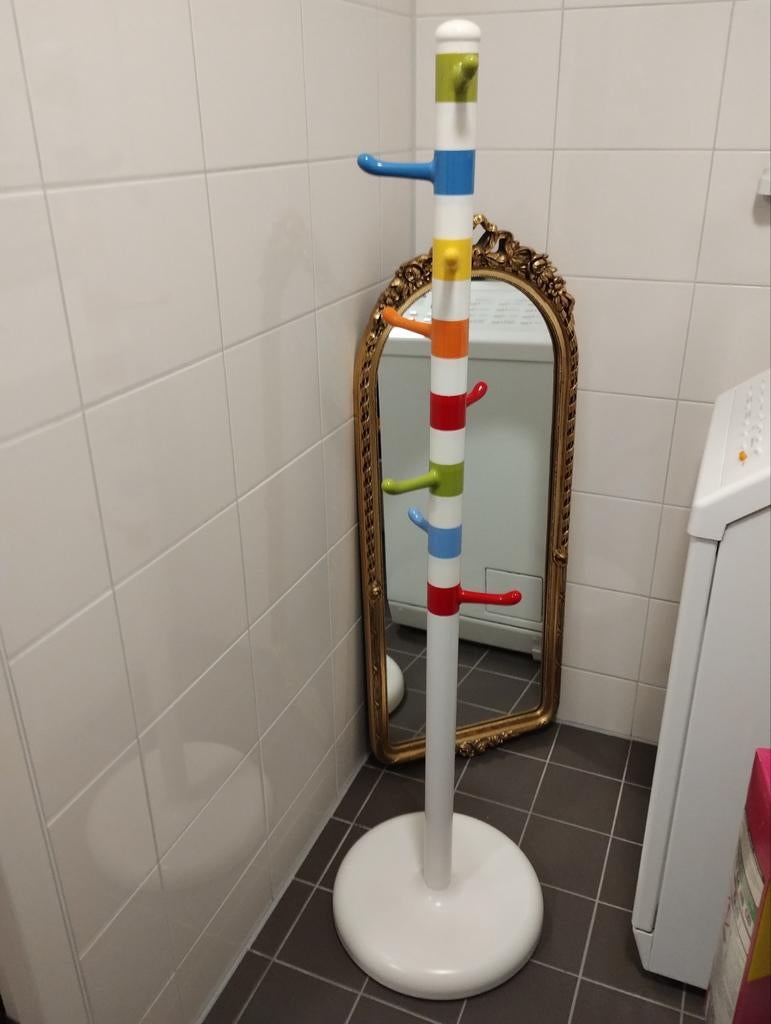 Vintage jaren tachtig Ikea Krokig modulair  kinder kapstok, Zo goed als nieuw, Minder dan 100 cm, Hout, Ophalen