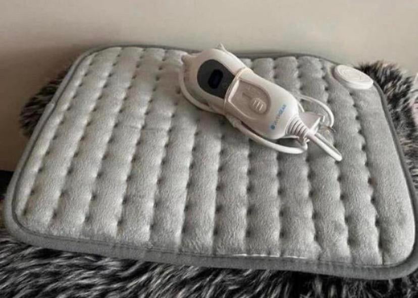 Elektrische kussen / verwarmde kussen, Huis en Inrichting, Woonaccessoires | Kussens, Verzenden, Nieuw, Grijs