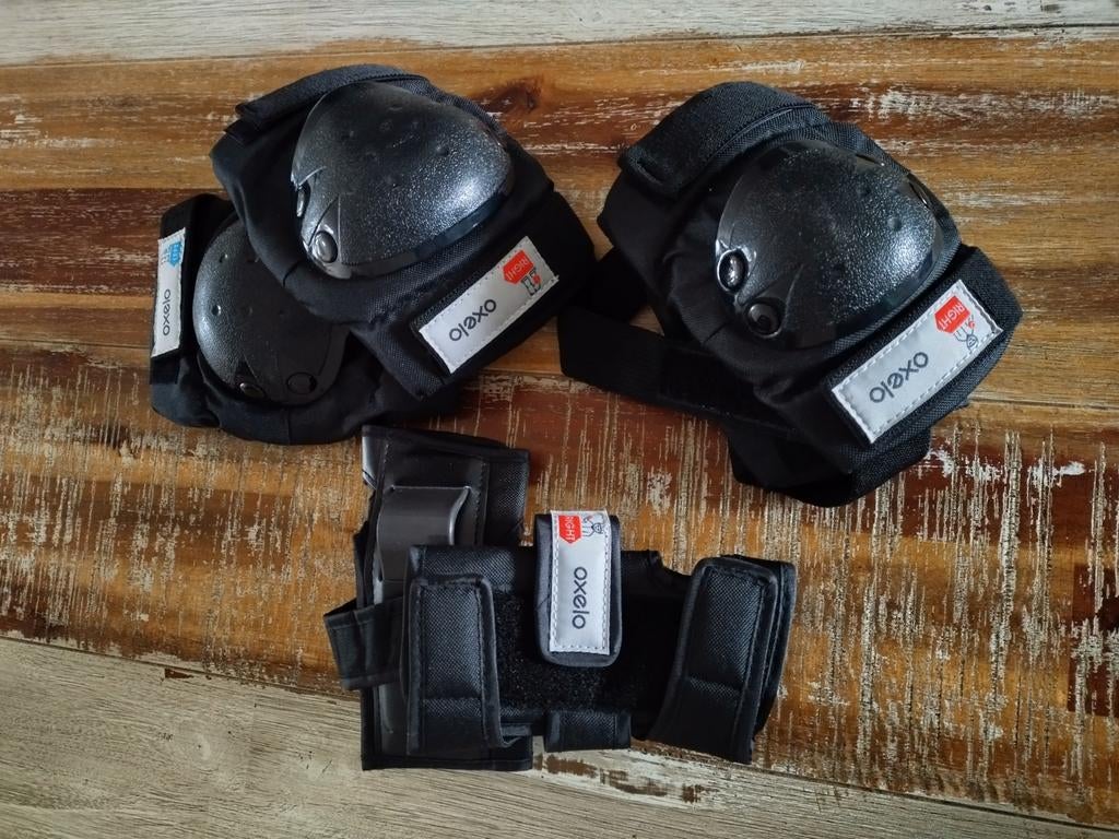 Knie- en elleboogbeschermers kind Oxelo, Ophalen