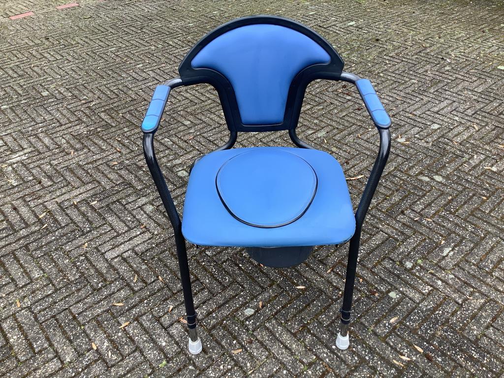 Po stoel, Ophalen, Gebruikt