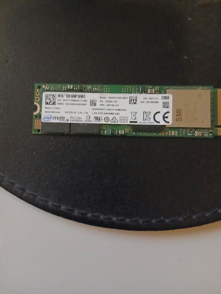 SSD 128 gb, Computers en Software, Harde schijven, Intern, SSD, Ophalen of Verzenden, Zo goed als nieuw