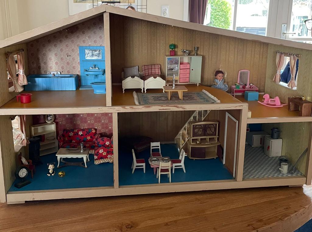 Vintage Lundby poppenhuis incl inboedel, Ophalen, Gebruikt, Poppenhuis