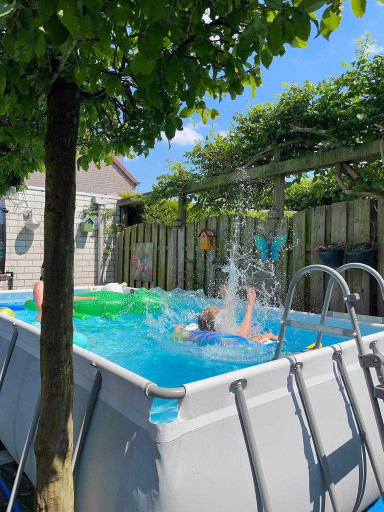 Zwembad 4x2m 1m diep. Sterke pomp 5.7m3. Zonnepaneel verwarm, Ophalen, Minder dan 80 cm, Opzetzwembad, Rechthoekig