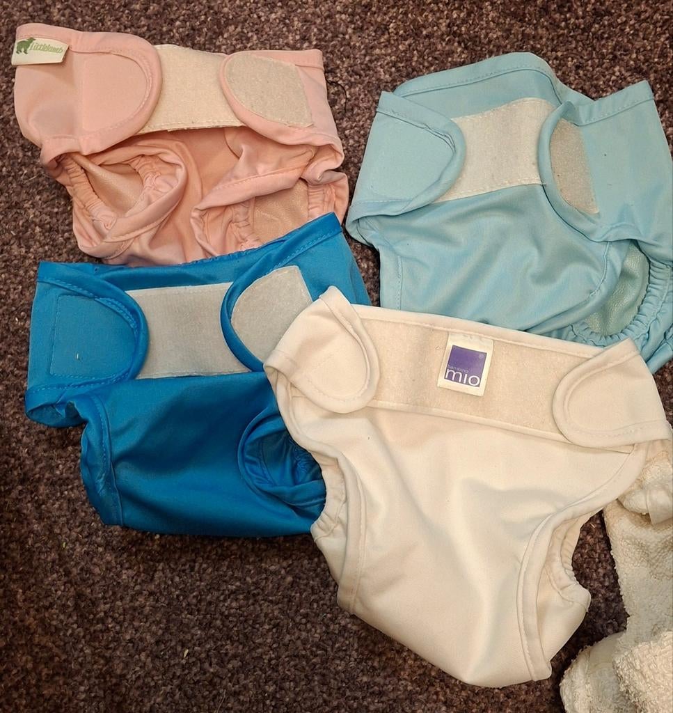 Overbroekje little lamb maat 1 en bambino mio 5-7 kg, Kinderen en Baby's, Ophalen of Verzenden, Jongetje of Meisje