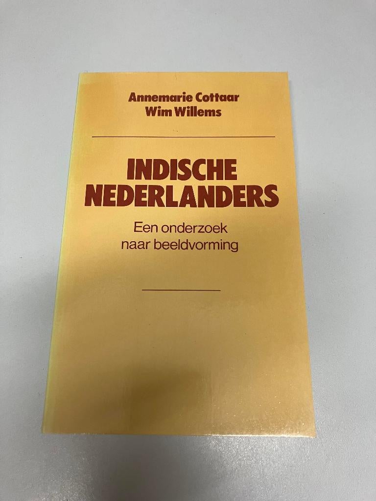 Indische Nederlanders Cottaar, Boeken, Ophalen of Verzenden, Gelezen, Azië